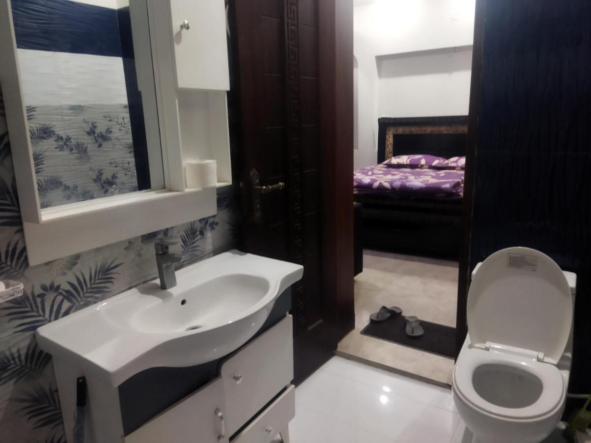 Furnished Private Ground Floor - Pasha House Apartment Lahore Luaran gambar